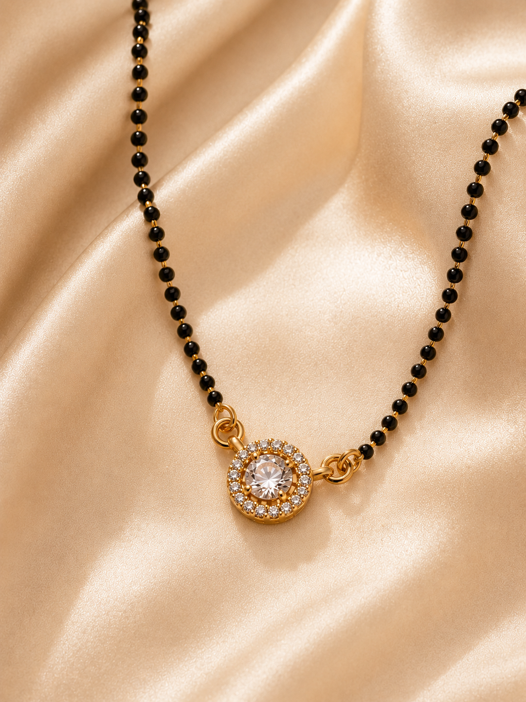 Luna Halo Mangalsutra