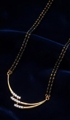 Aavrin Double Line Pearl Mangalsutra