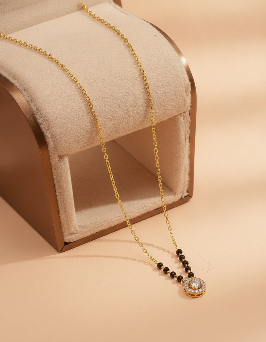 Aavrin Classic Halo Mangalsutra