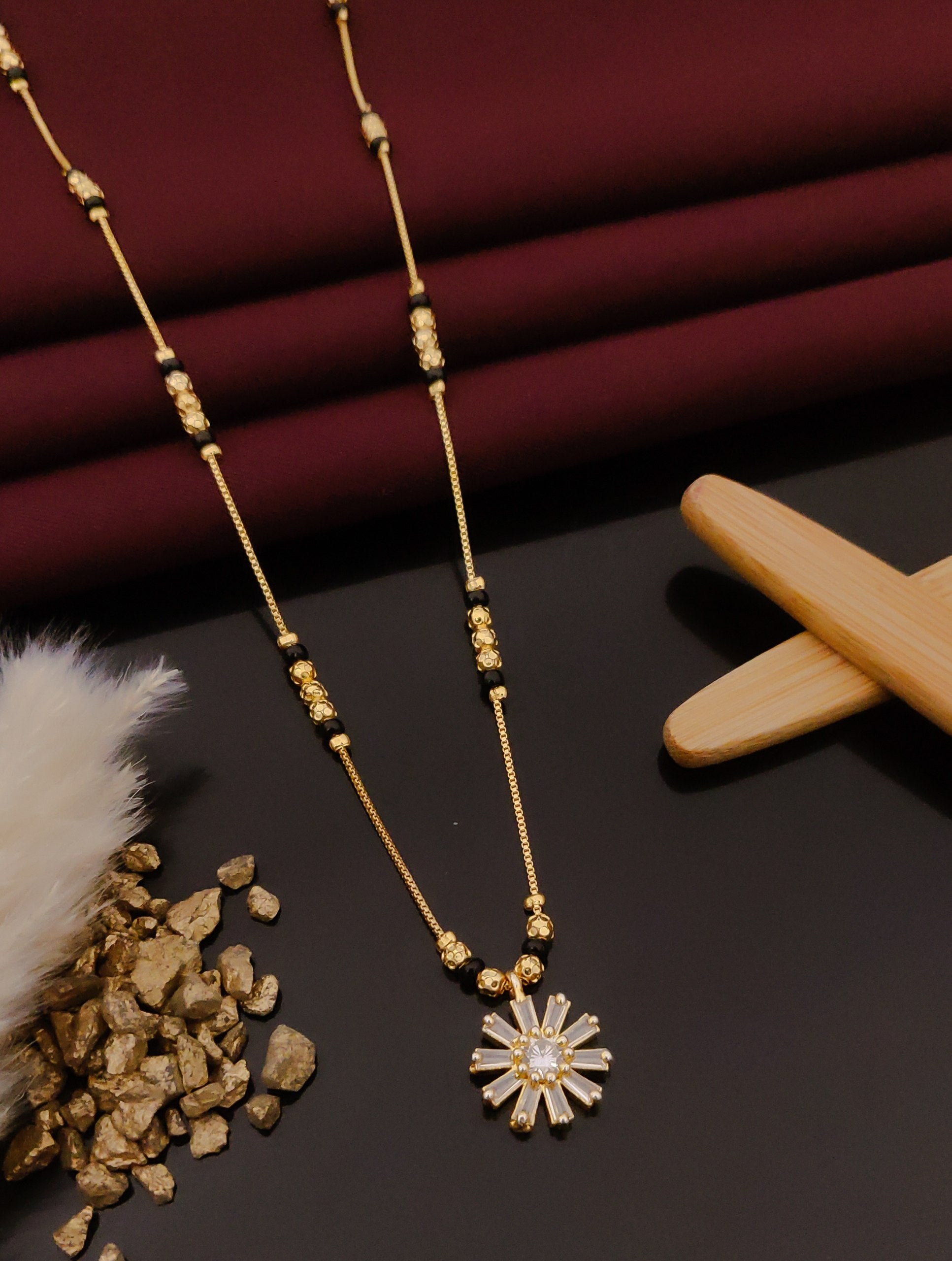 Aavrin Sunflower Spark Mangalsutra