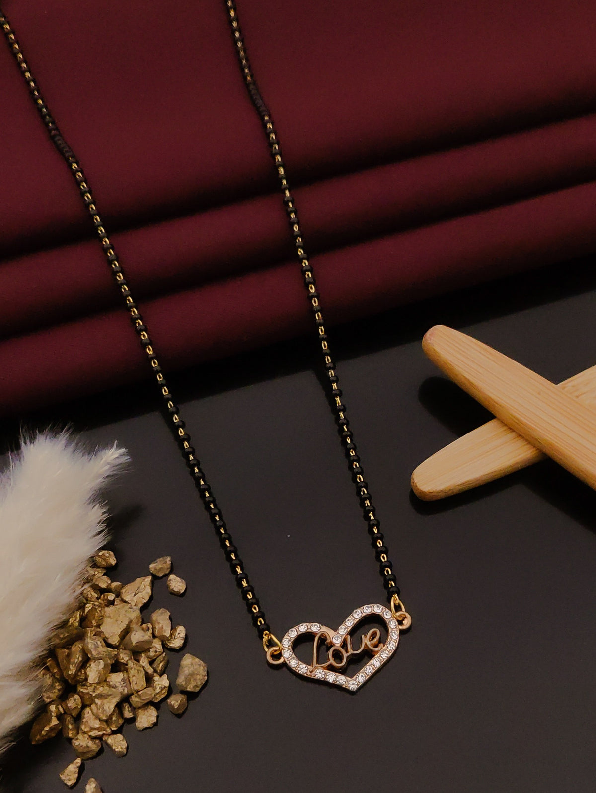 Aavrin Crystal Love Heart Mangalsutra